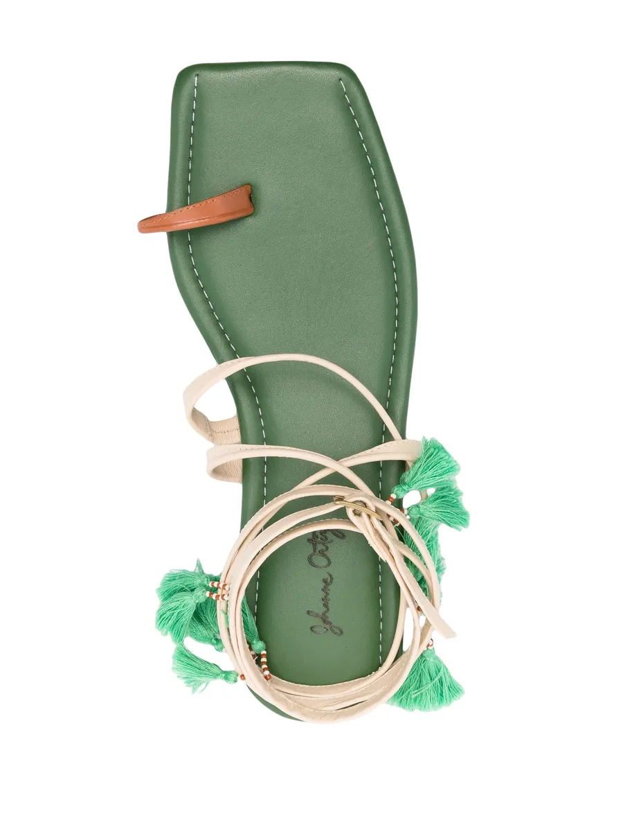 Conversando Con El Viento leather flat sandals 7