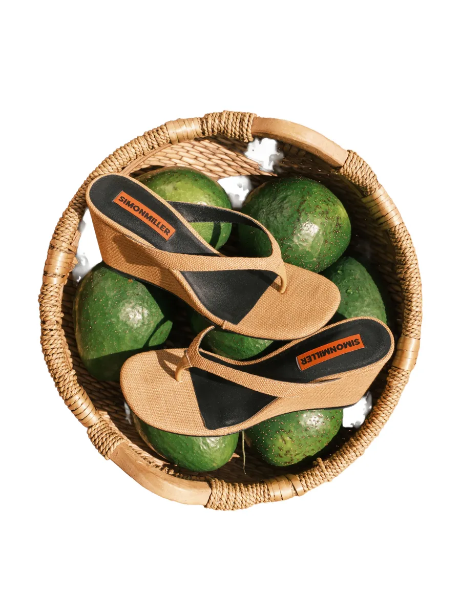 босоножки Soleil на танкетке 8