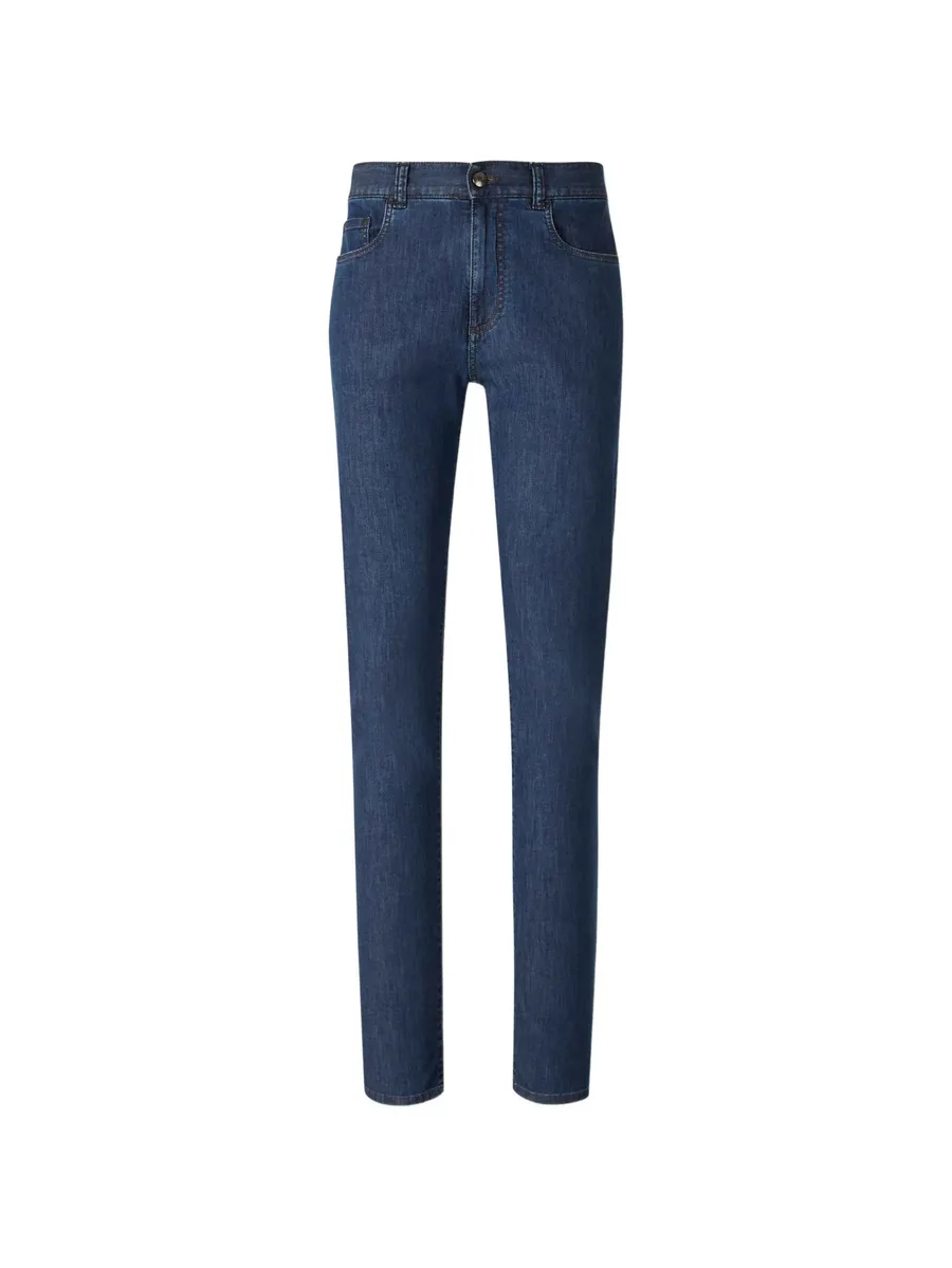 five-pocket-style jeans 2