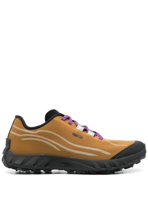 002 sneakers
