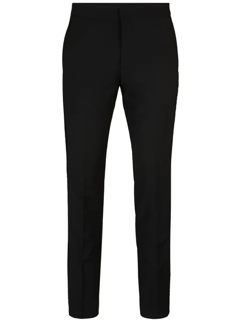 tapered-leg chino trousers