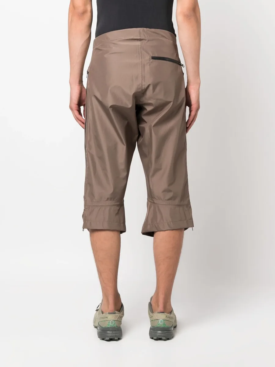 buckle-fastening satin cropped trousers 8
