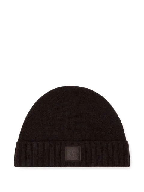 ribbed logo-patch beanie