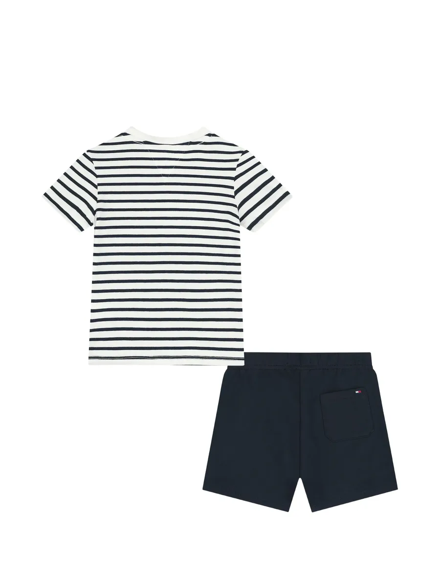 Essentials shorts set 4