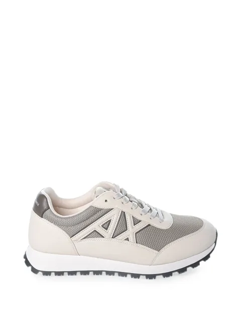 logo-patch panelled sneakers
