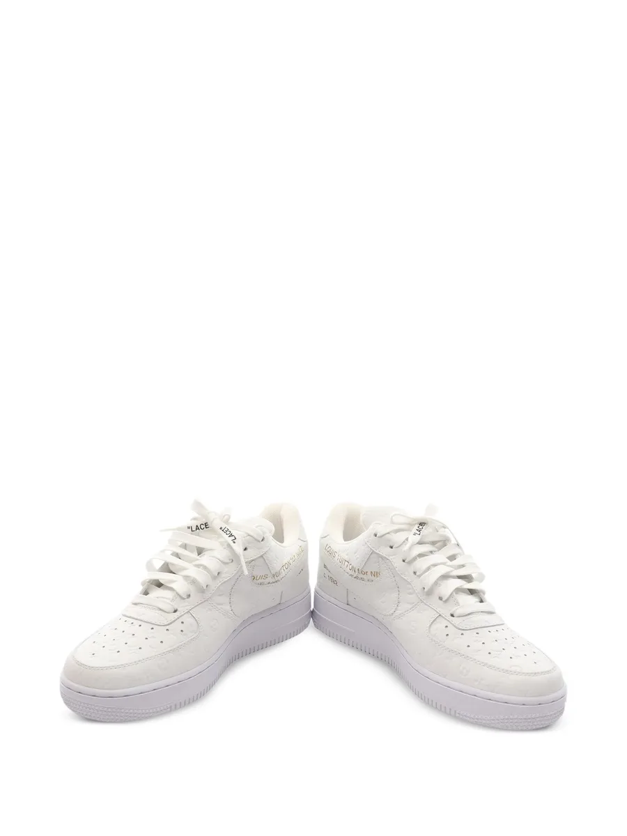 кроссовки Air Force 1 Monogram 2022 из коллаборации с Nike 5