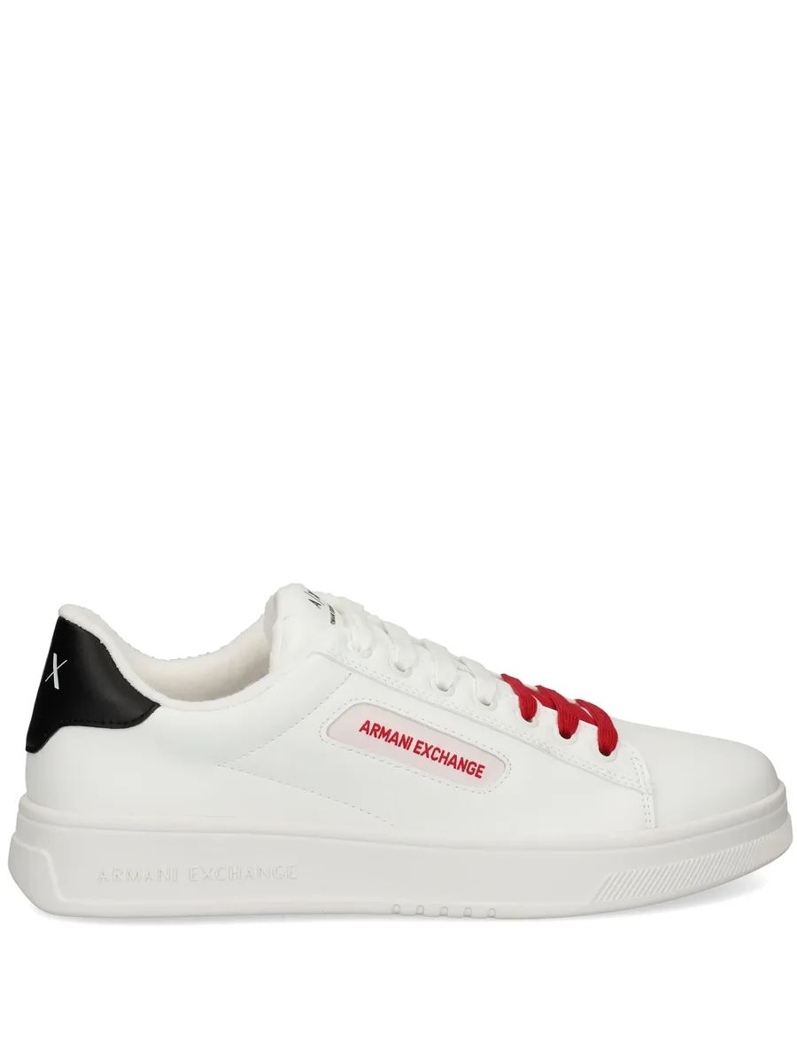 double-coloured laces sneakers 2