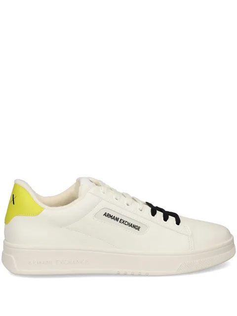 double-coloured laces leather sneakers