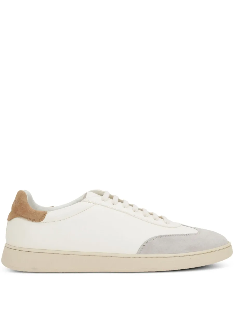 Banner sneakers 2