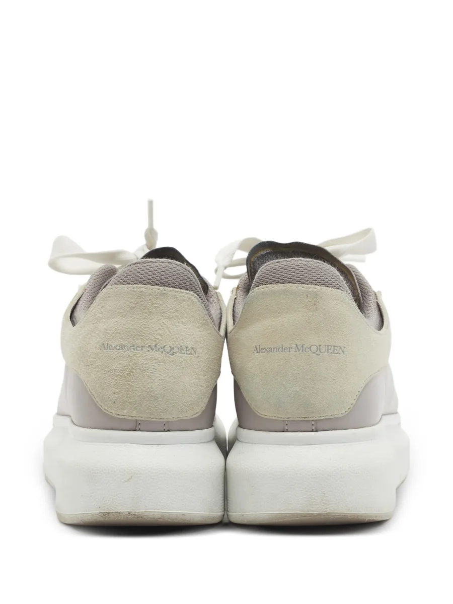Oversized sneakers 5