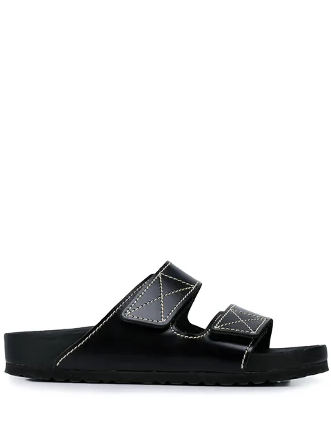 шлепанцы Arizona из коллаборации с Birkenstock