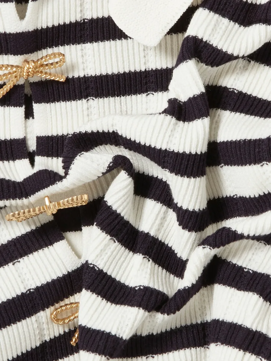 полосатый свитер с оборками 13