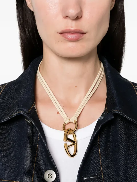 VLogo necklace