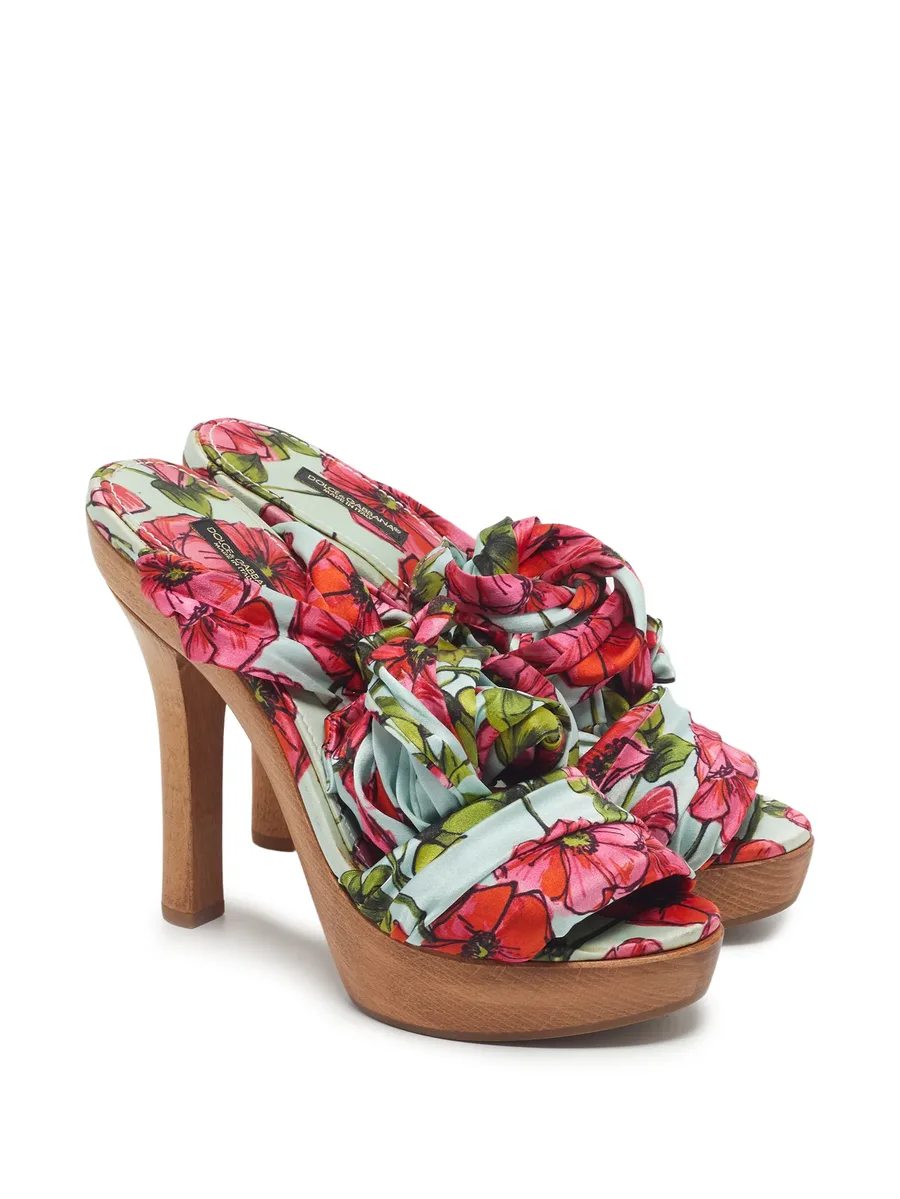 floral-print sandals 9