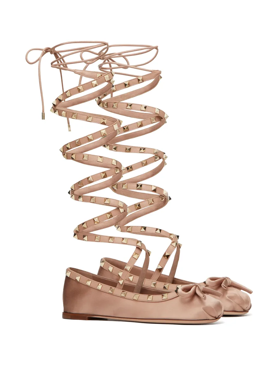 атласные балетки Garavani Rockstud 3