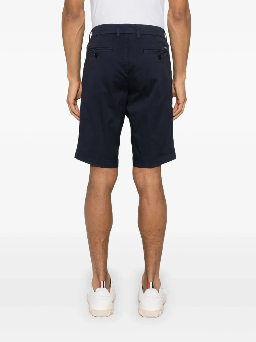 Guru shorts 8