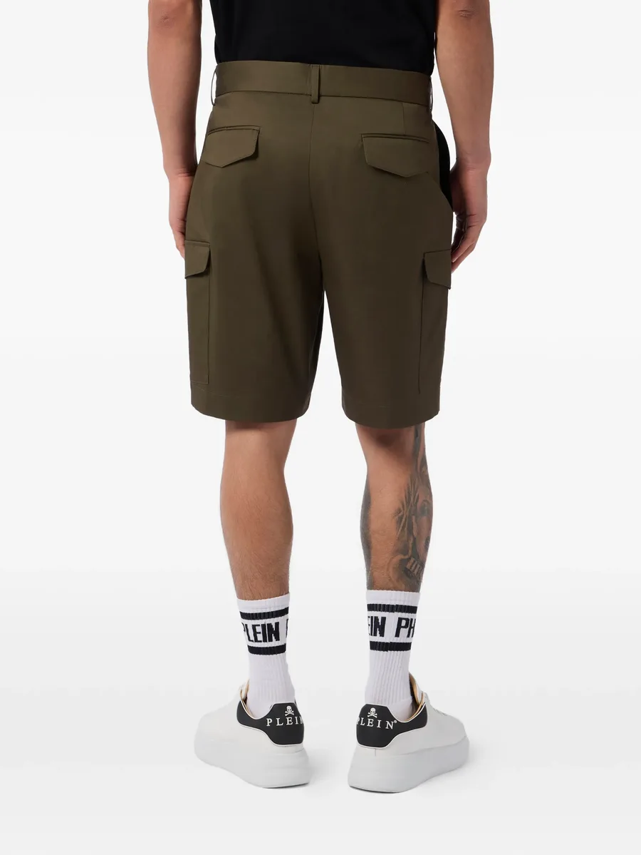 cargo shorts 7