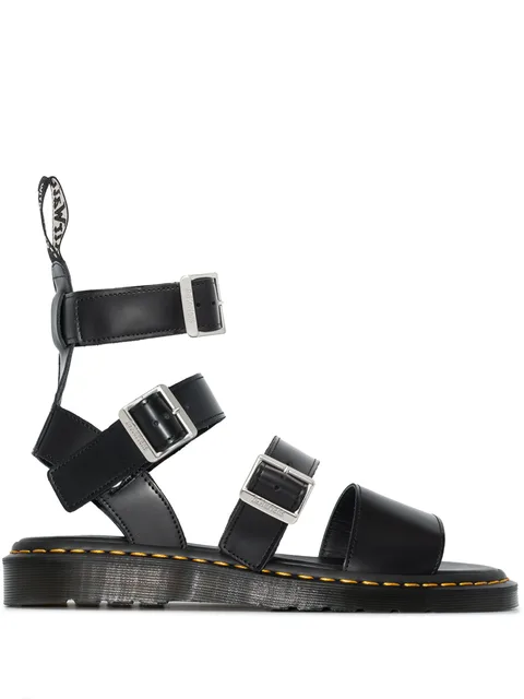 сандалии из коллаборации с Dr. Martens