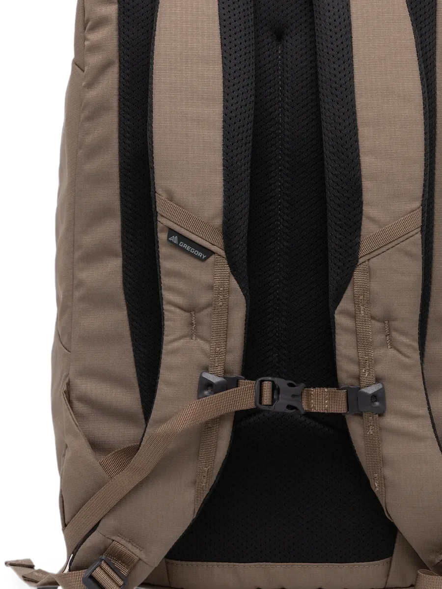 рюкзак Retna 25L на молнии с логотипом 5
