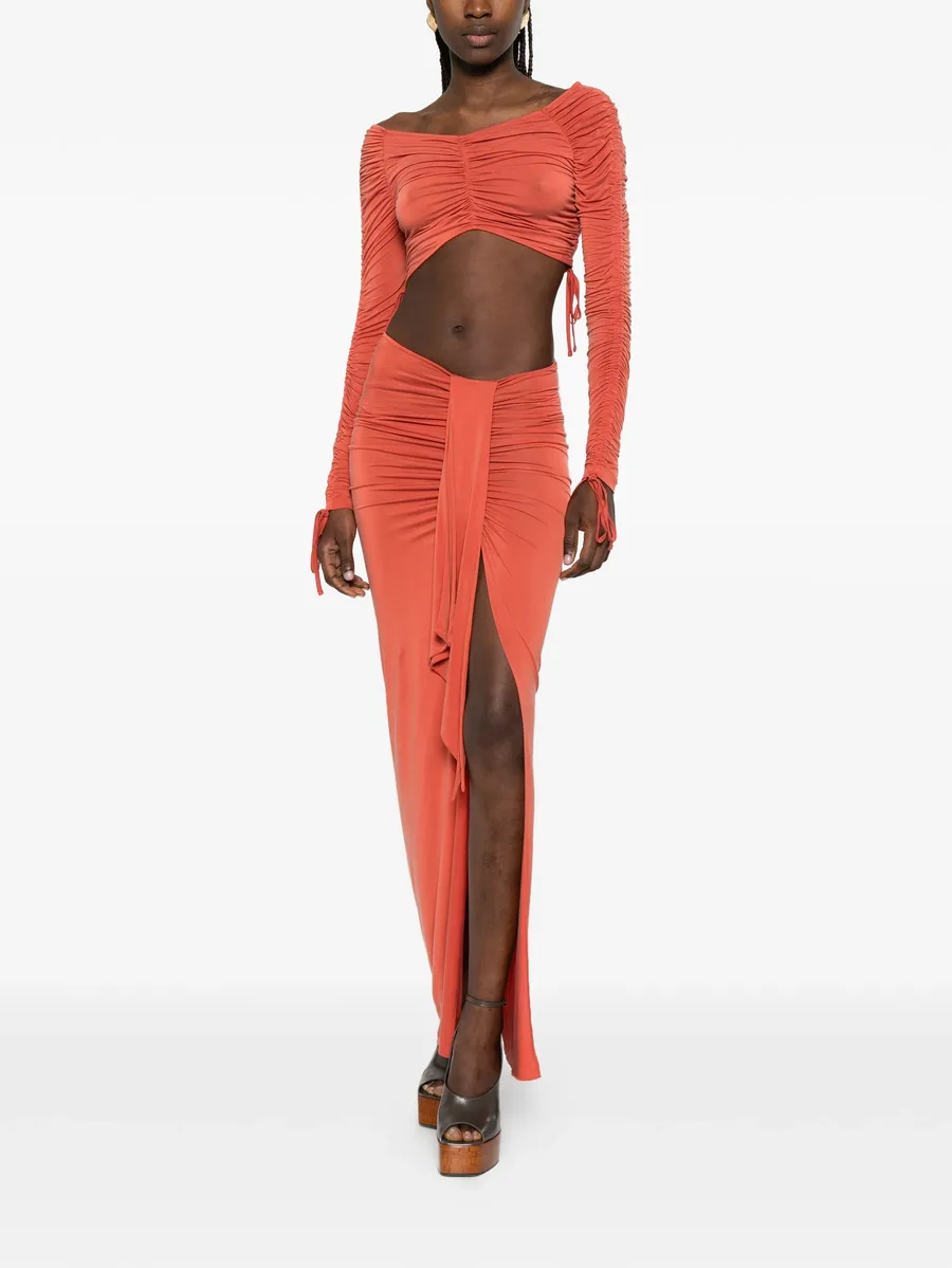 топ с длинными рукавами и сборками 3
