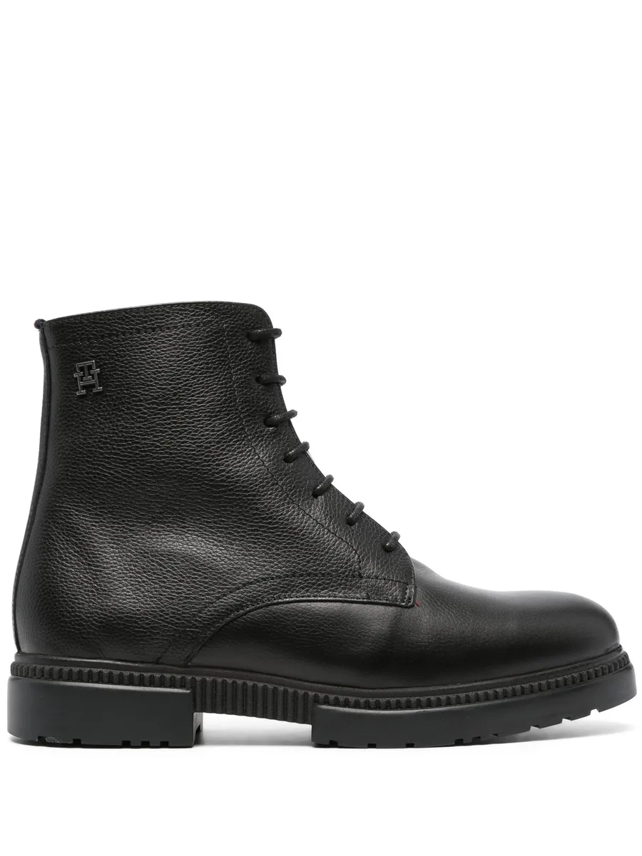 lace-up leather boots 1