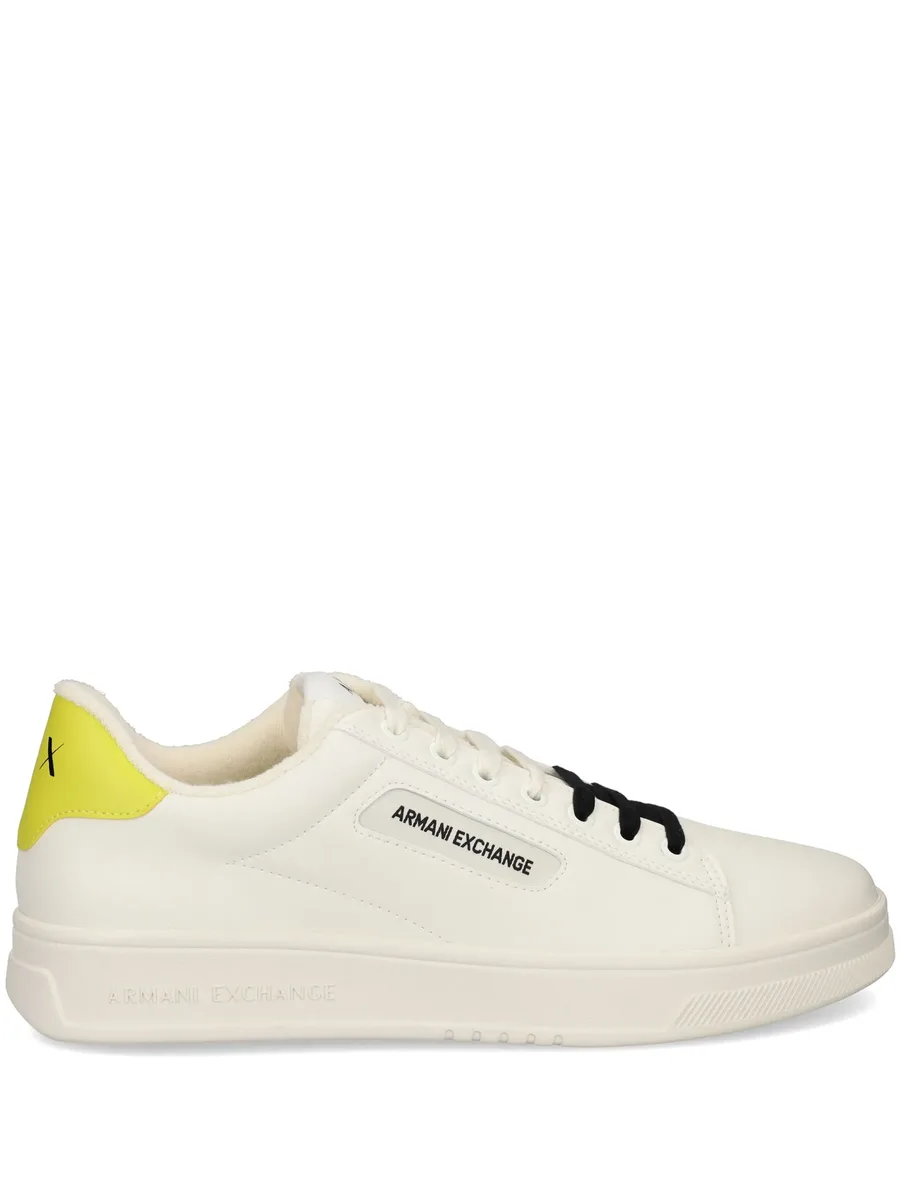 double-coloured laces leather sneakers 1