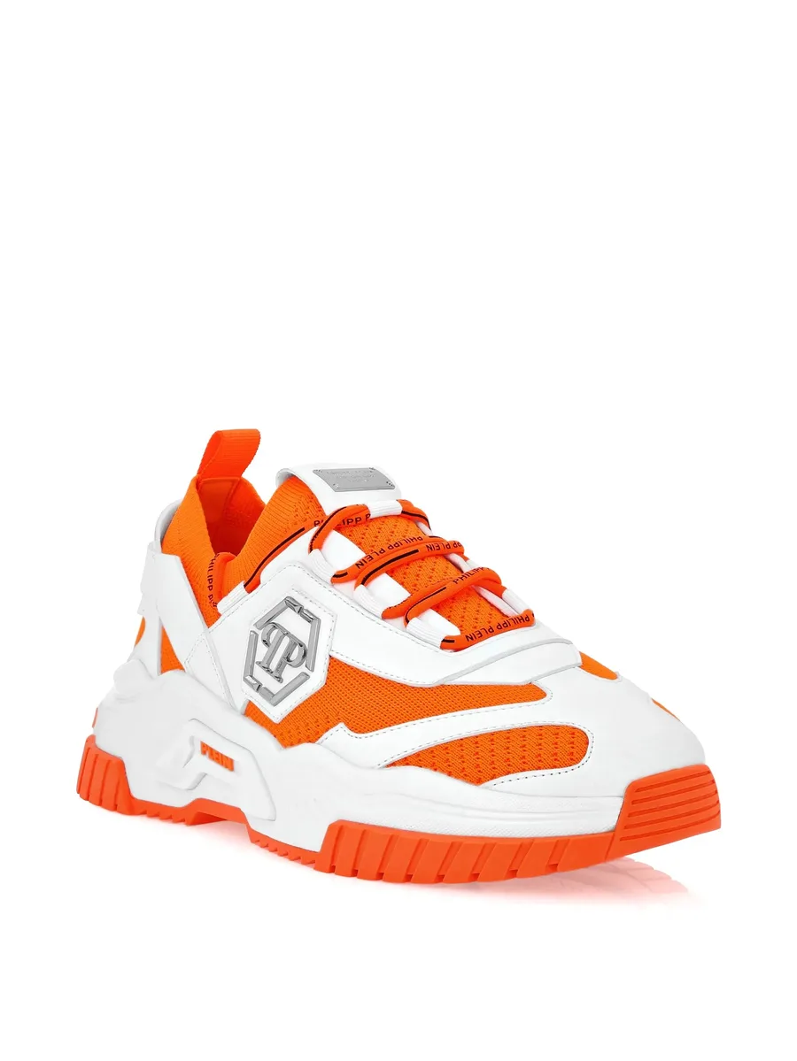 Predator sneakers 3