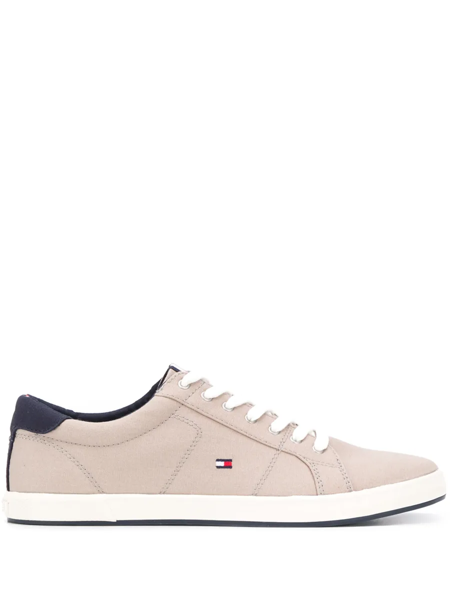 Iconic lace-up sneakers 1