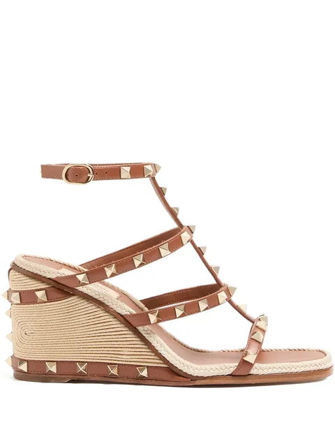 босоножки Rockstud на танкетке