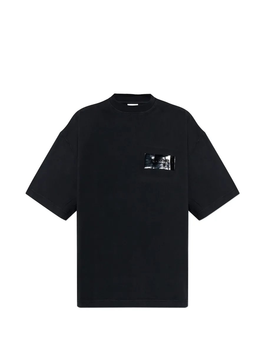 black print T-shirt 1