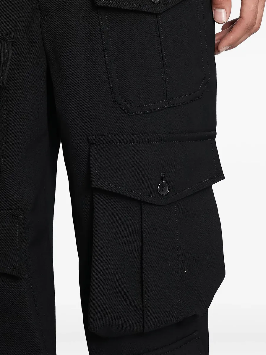multi-pocket cargo pants 9