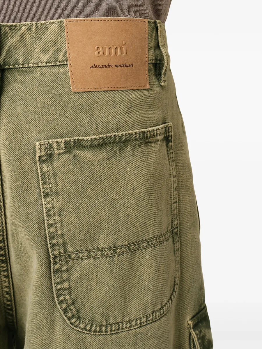 wide-leg Bermuda shorts 9