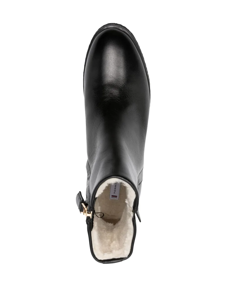 logo-plaque leather ankle boots 10