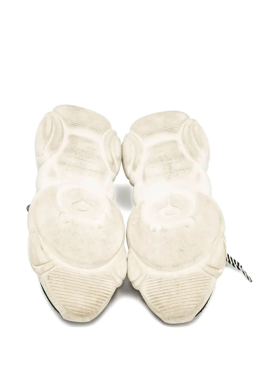 leather sneakers 7