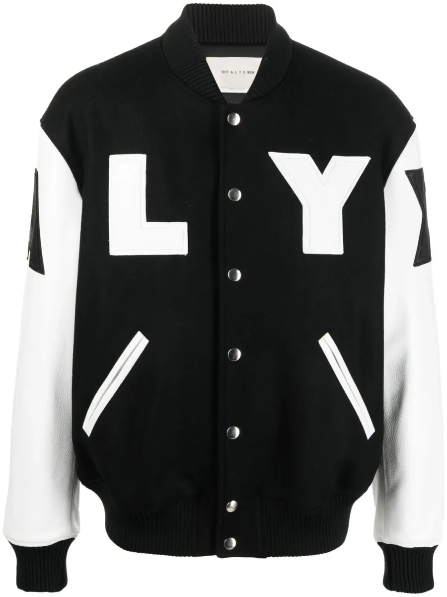 бомбер с логотипом 1