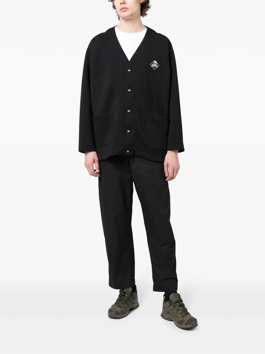 logo-patch cardigan 3