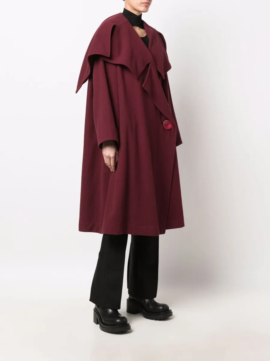 1980s oversized pleated coat 5