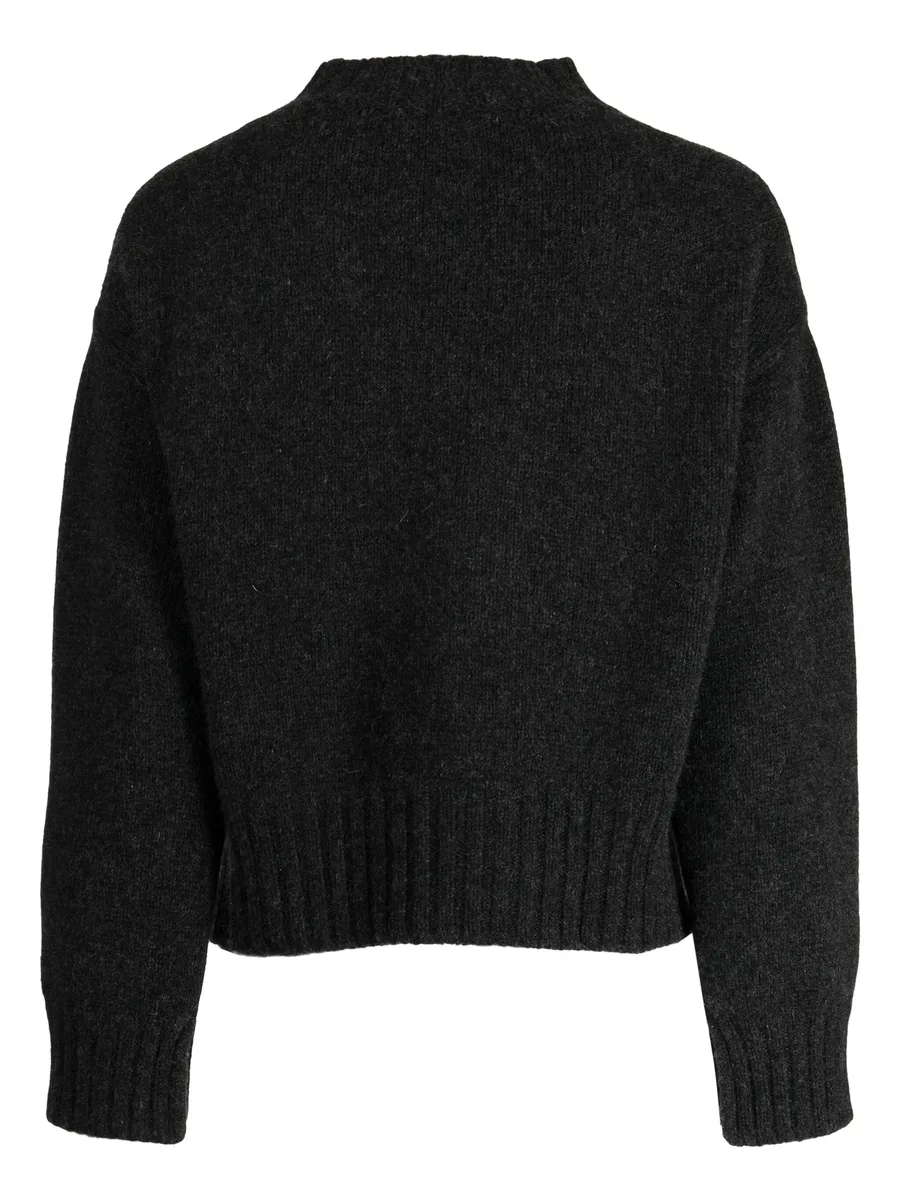 V-neck cashmere jumper 3