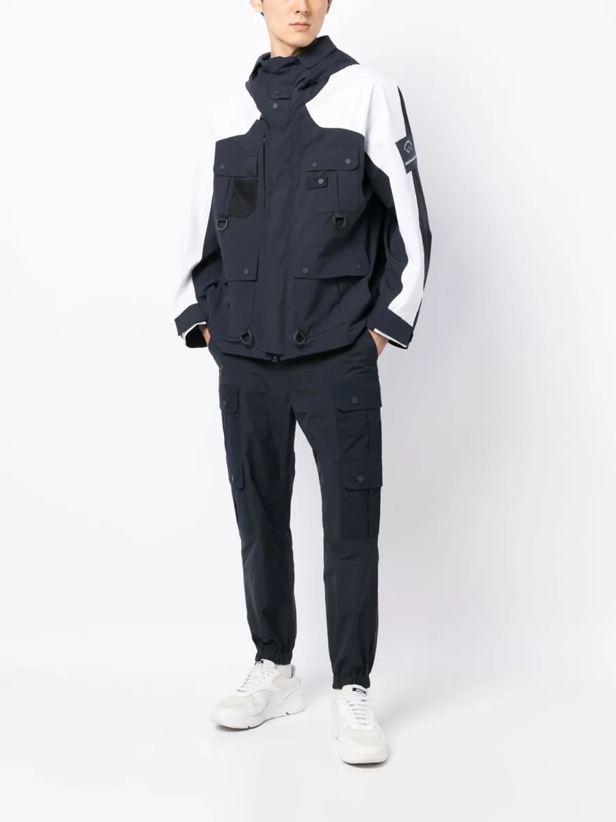 multiple pockets hooded jacket 3