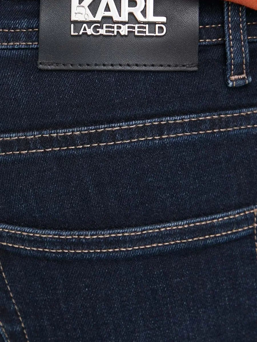 logo patch jeans 7