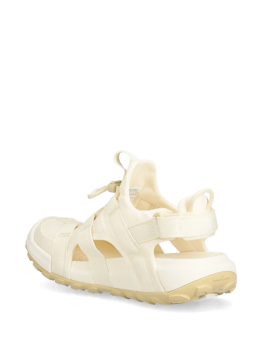 strappy sandals 9