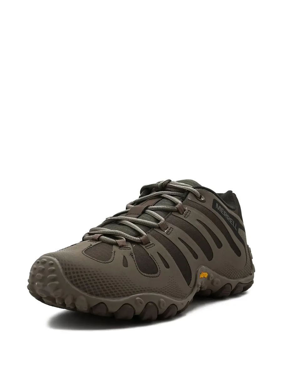 Cham II Flux trainers 5