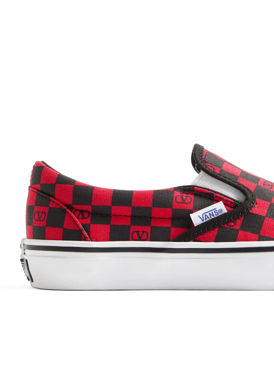 x Vans Vlogo checkerboard sneakers 10