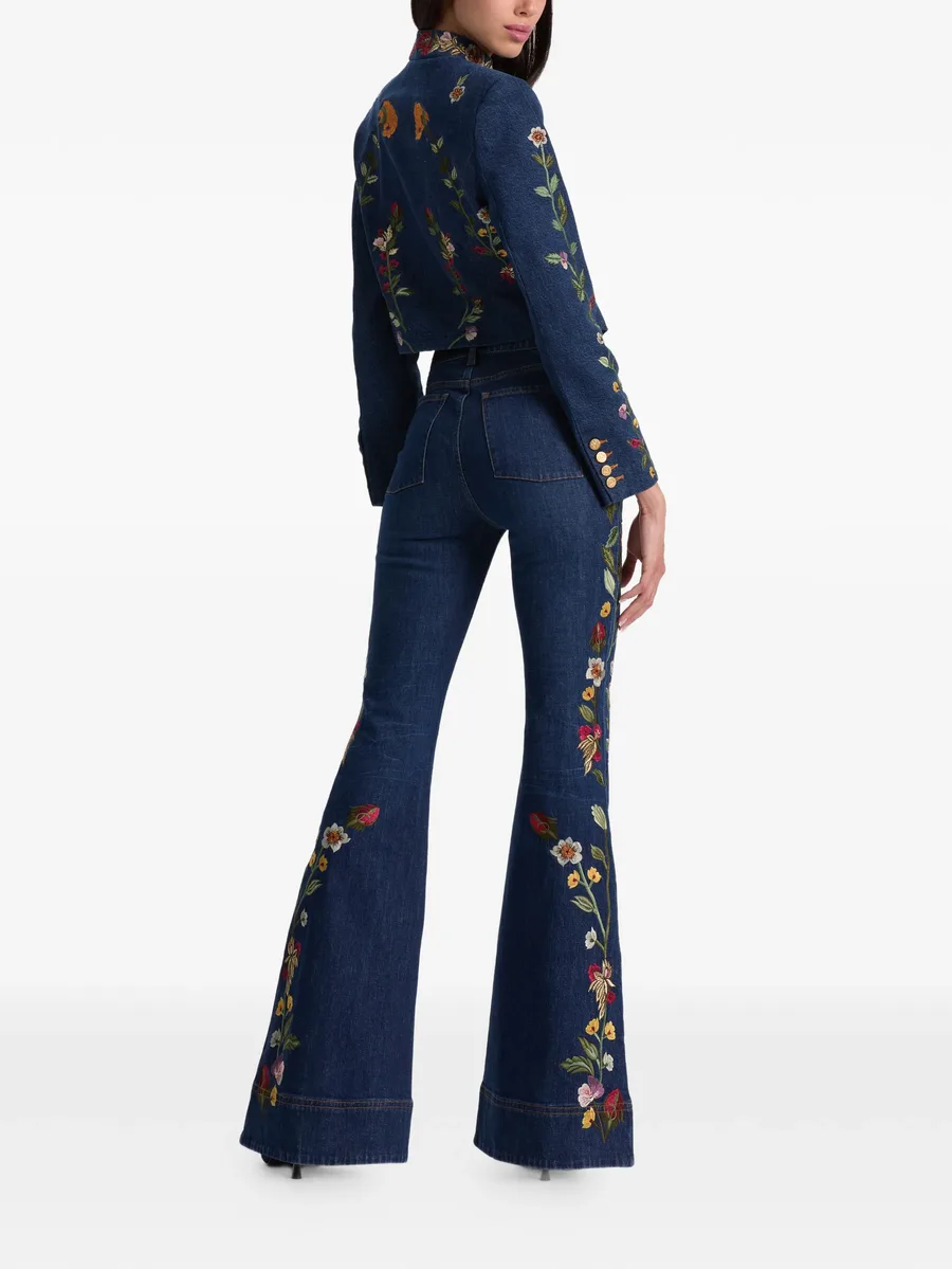 Beautiful floral embroidered jeans 7