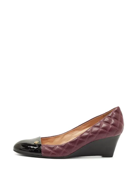 Claremont quilted heeled pumps