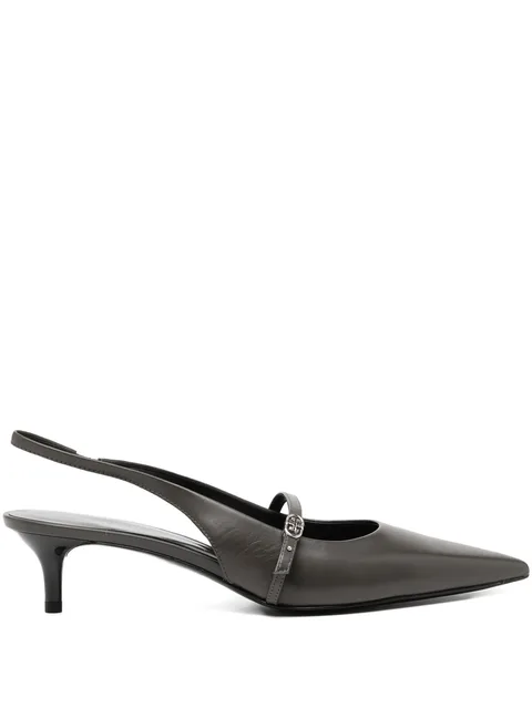 туфли с пряжкой-логотипом