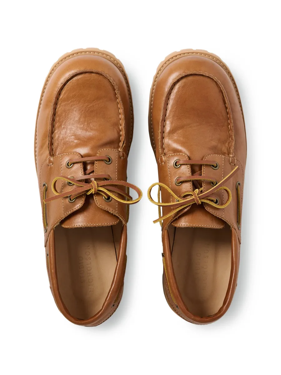 Guston raw-cut leather boat shoes 8