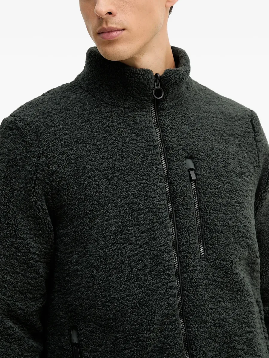 zip-up jacket 8