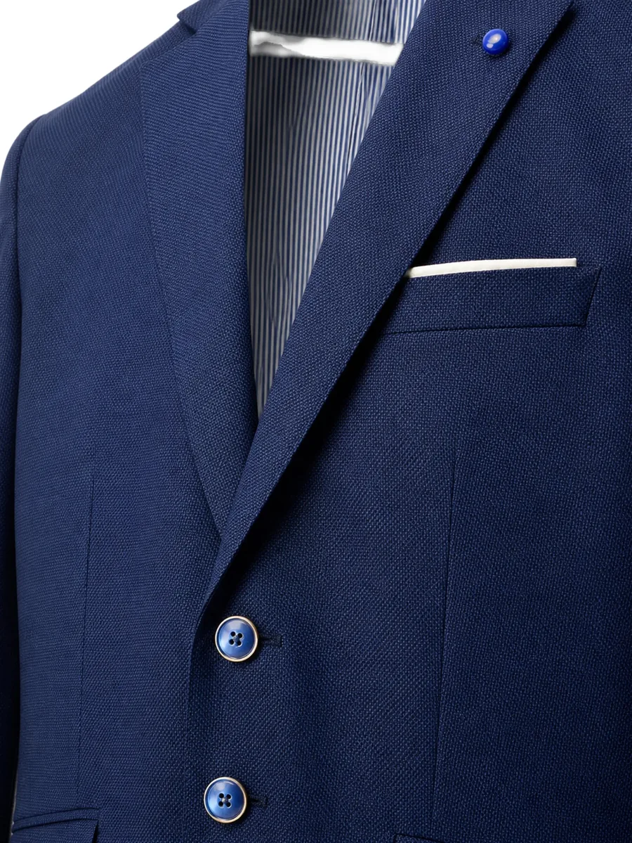 single-breasted tailored suit 5