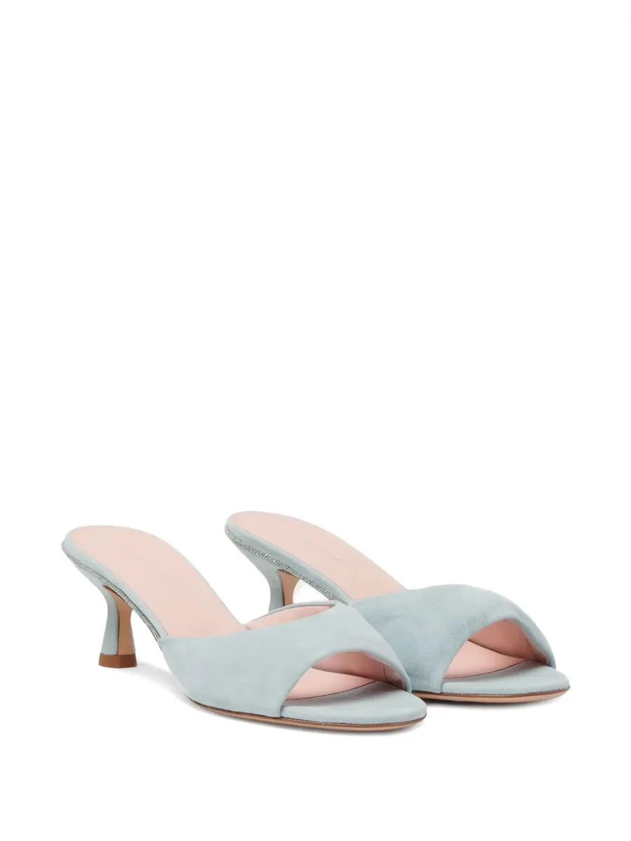 suede pumps 4